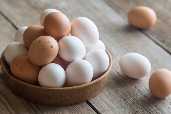 В Казахстане снова выросли цены на куриные яйца